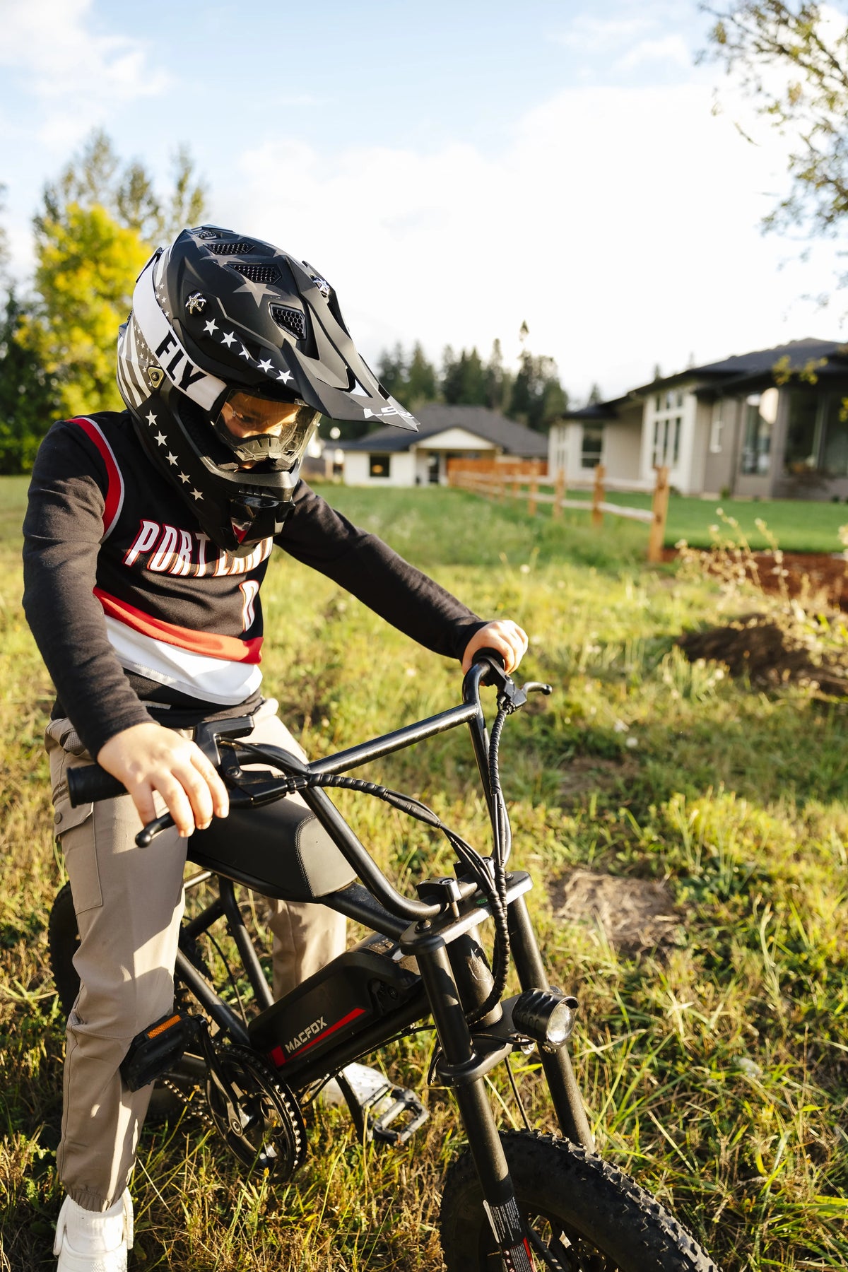 Macfox M19 Teen Electric Bike - Product image 3